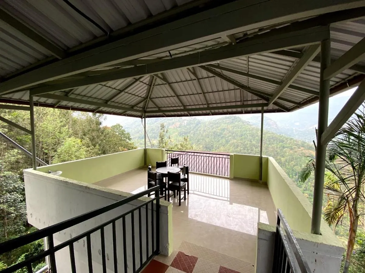 Misty Meadows Munnar Hotel 3*,
